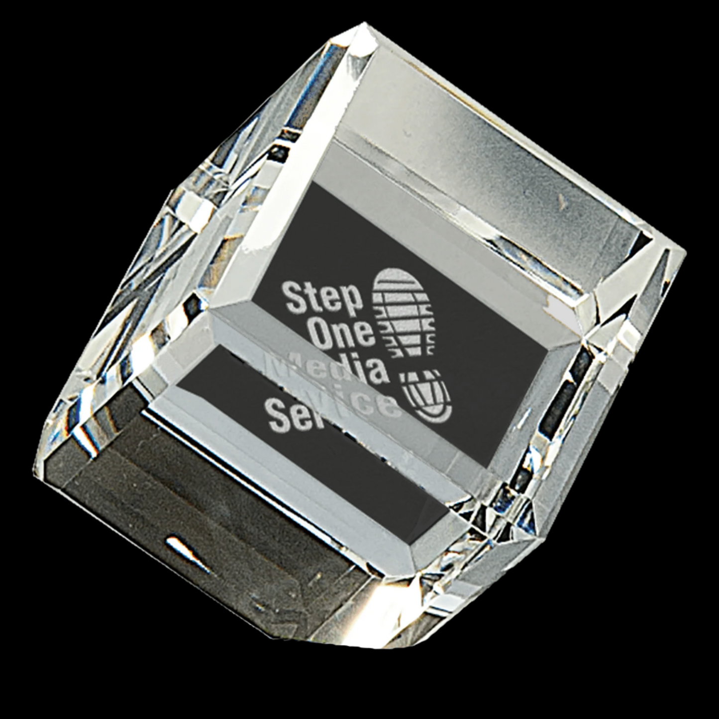 Crystal Cube Corner Standing With Bevel Edge