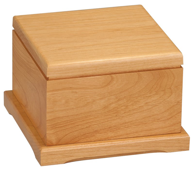 Red Alder Pet Urn with Lid